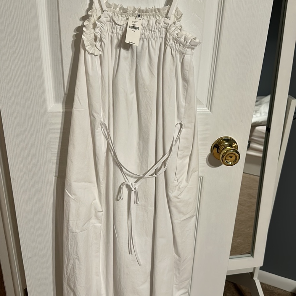 Dress - Picture 4 of 4